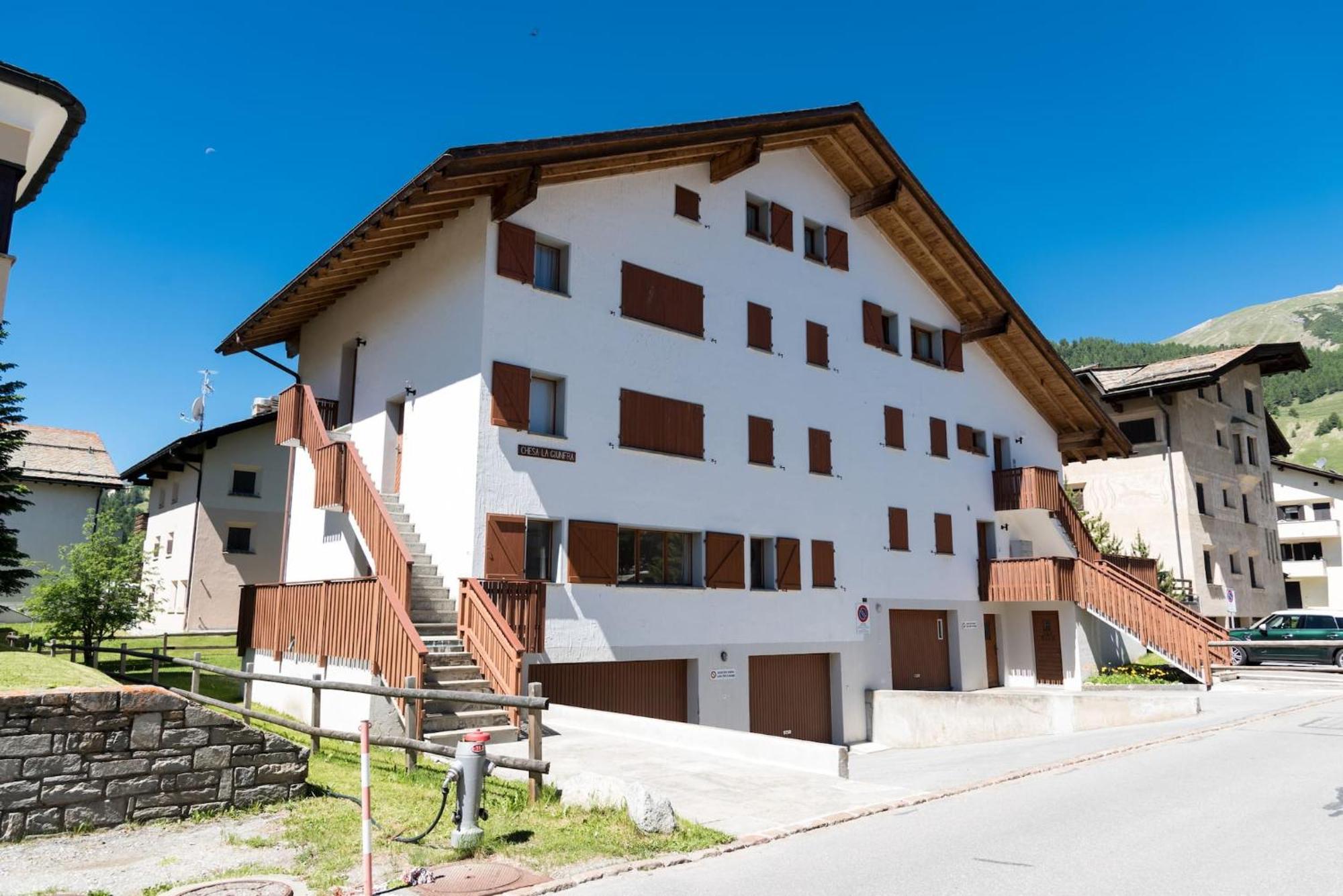 Apartamento Chesa La Giunfra - Celerina Celerina/Schlarigna Exterior foto